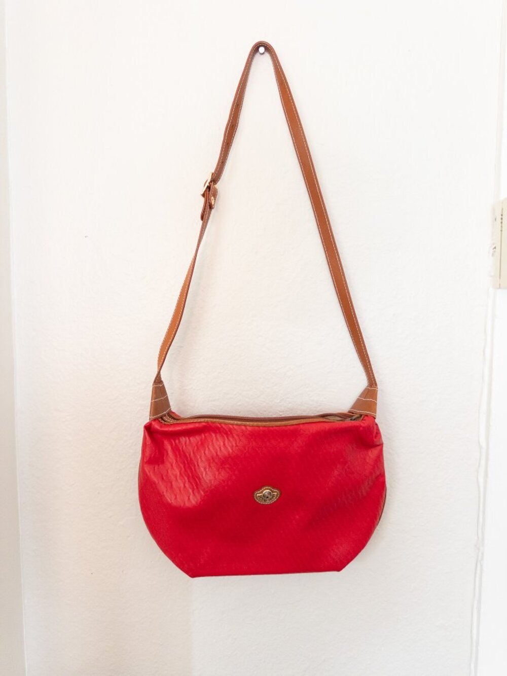 Vintage Saddle River Red Crossbody Bag